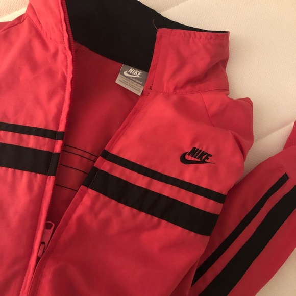 Nike windbreaker - Picture 2 of 3